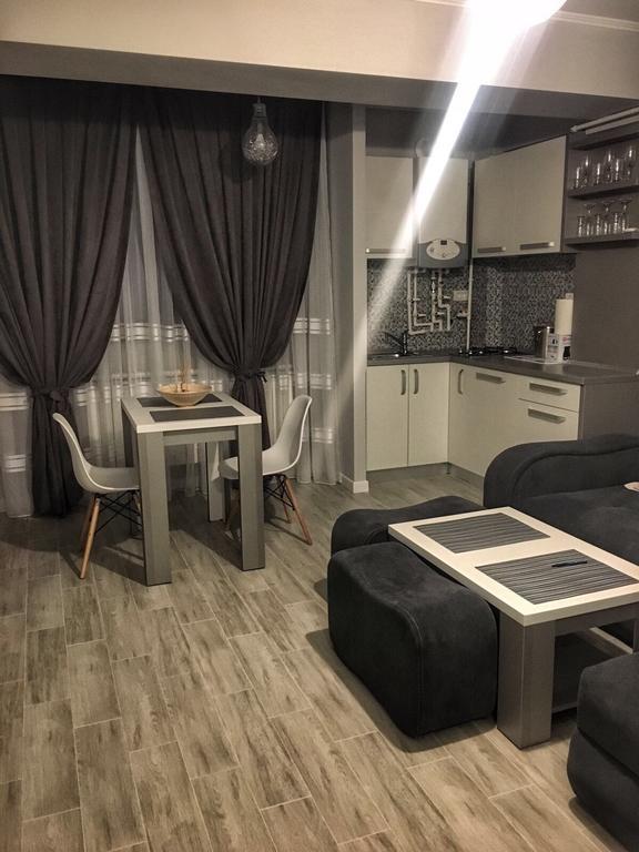 Arthemis Apartment 马马亚 外观 照片