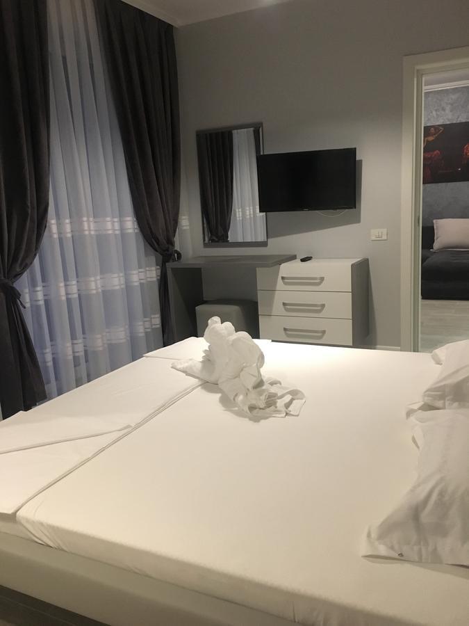 Arthemis Apartment 马马亚 外观 照片